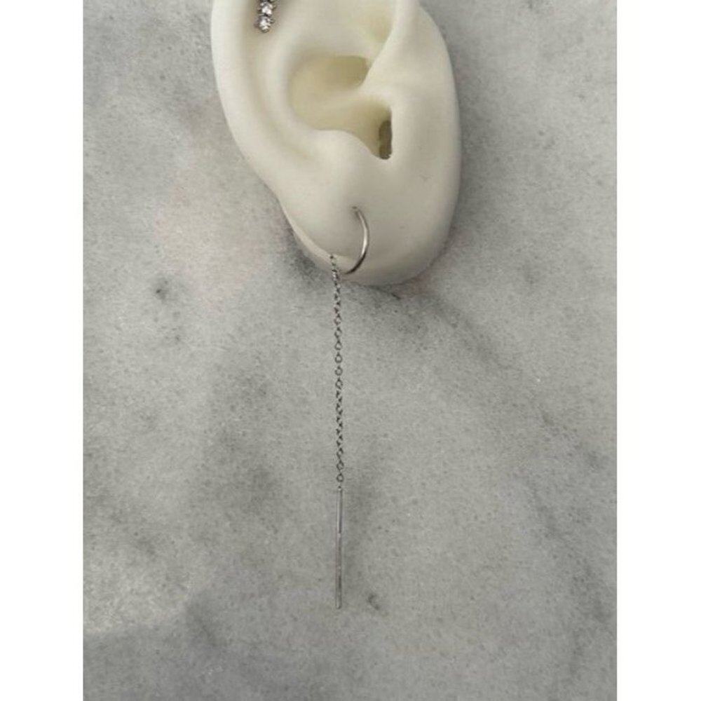 Silver Threaded Loop Thread Chain Huggie Earrings Brand New